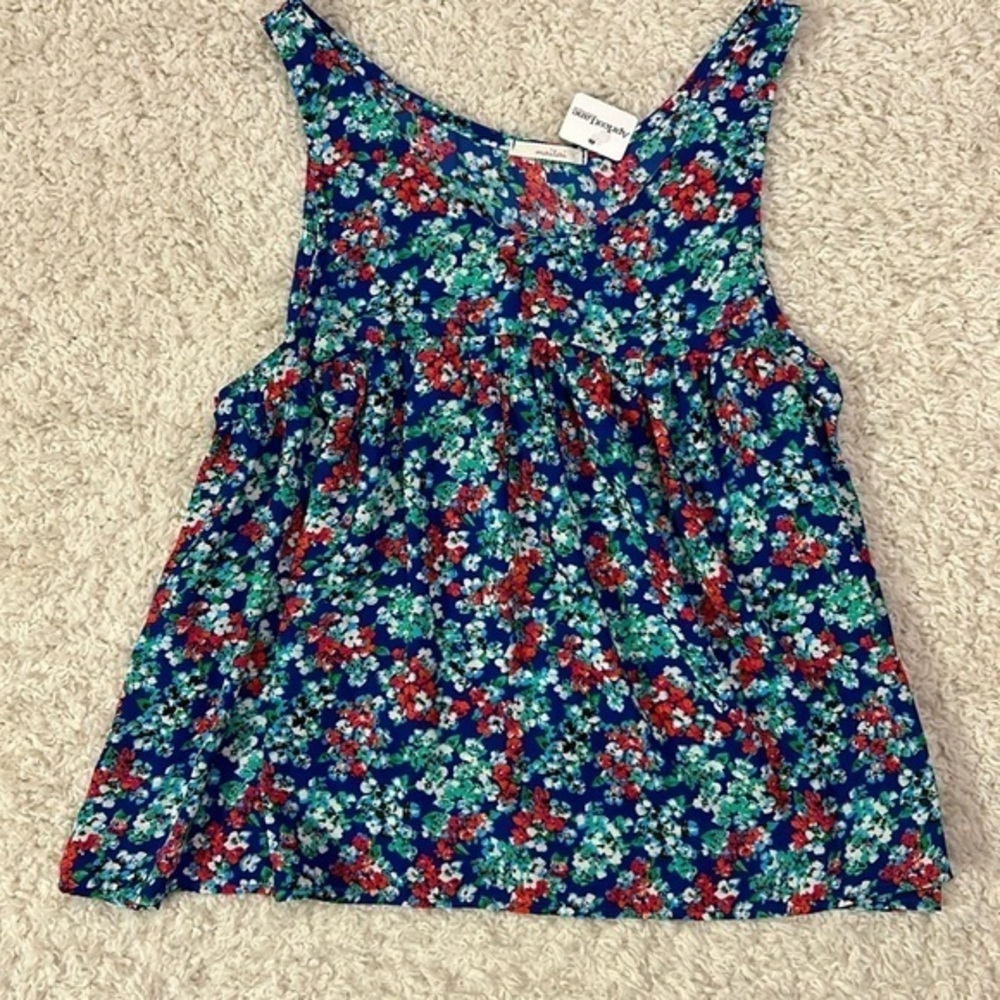 NWT MAITAI S floral flowy tank in blues and reds